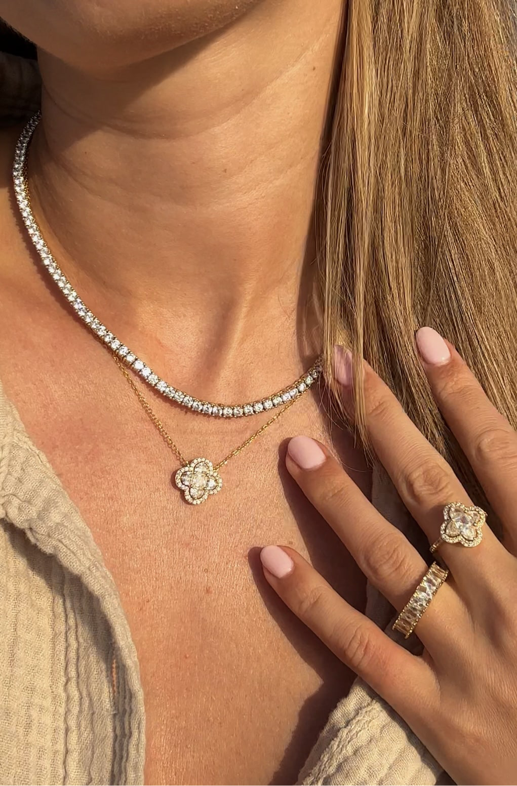 LIRIO TENNIS NÁHRDELNÍK - 18K ZLATO