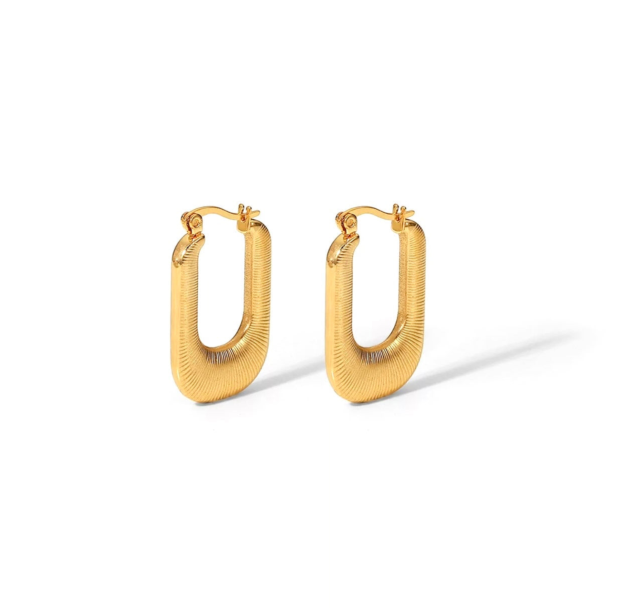 CLARISSE HOOP EARRINGS