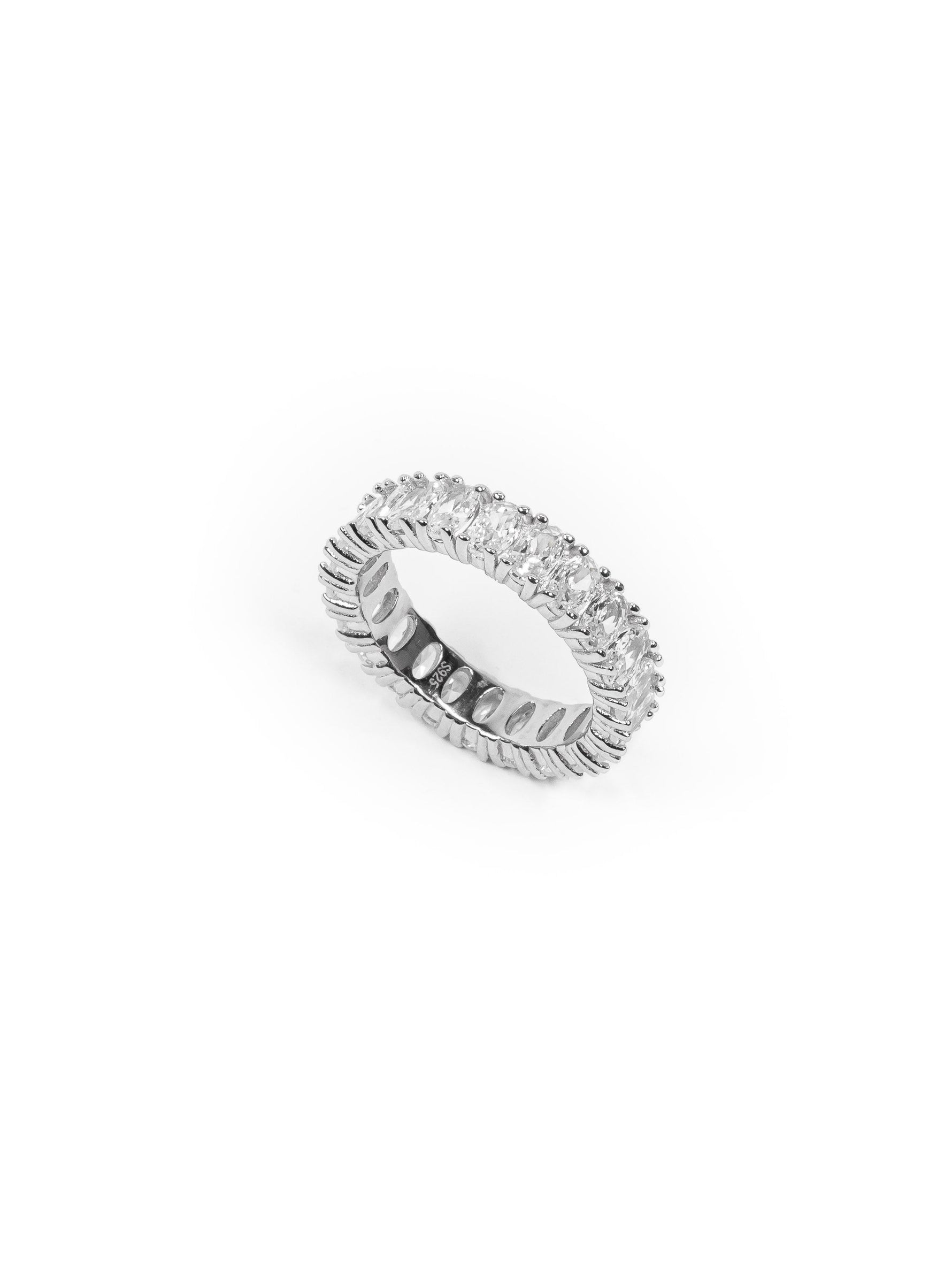 oval cut eternity band