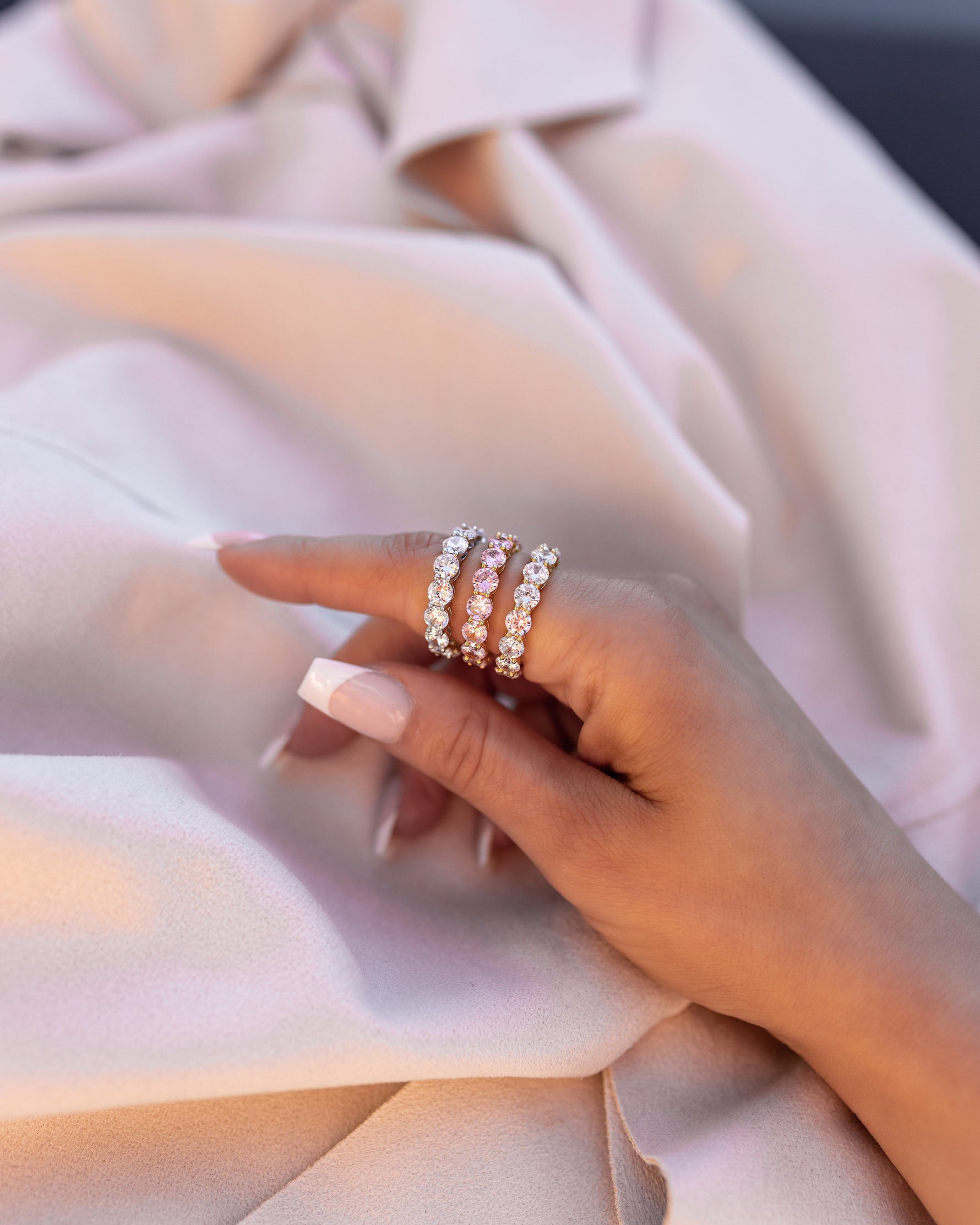 large round cut rings